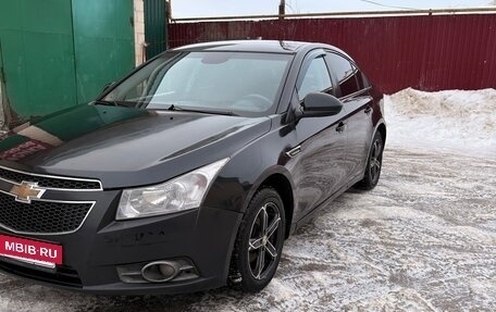 Chevrolet Cruze II, 2011 год, 375 000 рублей, 2 фотография