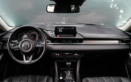 Mazda 6, 2020 год, 2 450 000 рублей, 13 фотография