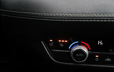 Mazda 6, 2020 год, 2 450 000 рублей, 23 фотография