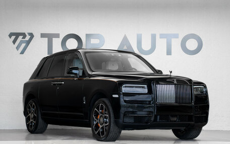 Rolls-Royce Cullinan, 2024 год, 46 000 000 рублей, 5 фотография