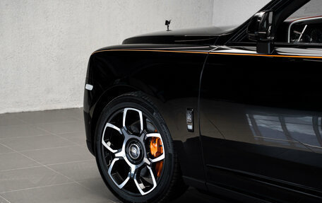 Rolls-Royce Cullinan, 2024 год, 46 000 000 рублей, 7 фотография