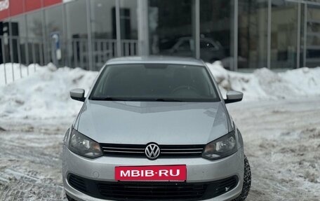 Volkswagen Polo VI (EU Market), 2014 год, 799 000 рублей, 2 фотография