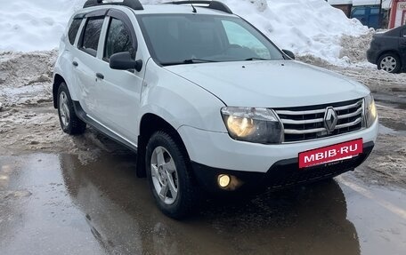 Renault Duster I рестайлинг, 2015 год, 1 100 000 рублей, 2 фотография