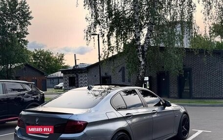 BMW 5 серия, 2011 год, 1 600 000 рублей, 3 фотография