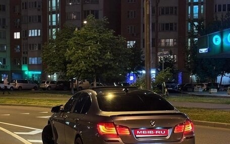 BMW 5 серия, 2011 год, 1 600 000 рублей, 16 фотография