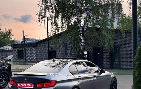 BMW 5 серия, 2011 год, 1 600 000 рублей, 11 фотография