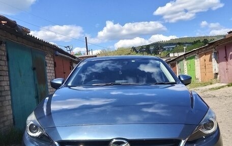 Mazda Axela, 2015 год, 1 300 000 рублей, 5 фотография