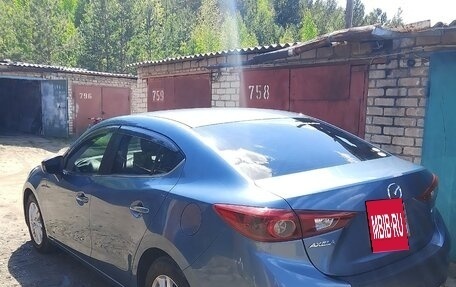 Mazda Axela, 2015 год, 1 300 000 рублей, 2 фотография