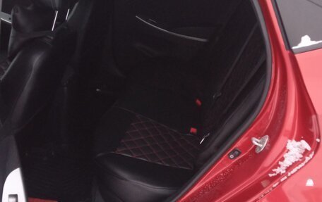 Hyundai Solaris II рестайлинг, 2011 год, 750 000 рублей, 11 фотография