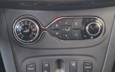 Renault Sandero II рестайлинг, 2014 год, 695 000 рублей, 10 фотография