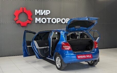 Toyota Yaris III рестайлинг, 2008 год, 699 000 рублей, 9 фотография