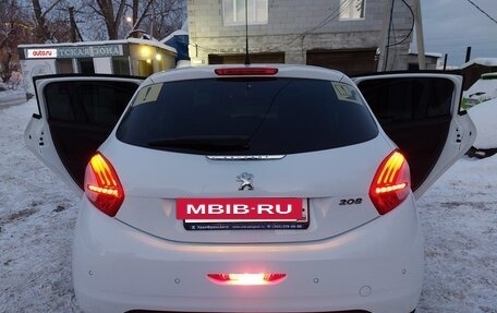 Peugeot 208 II, 2013 год, 810 000 рублей, 2 фотография