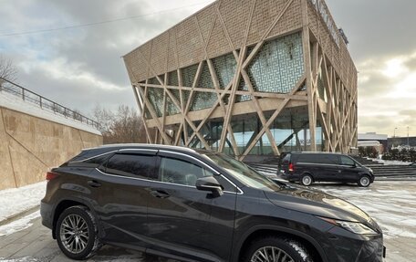 Lexus RX IV рестайлинг, 2019 год, 4 700 000 рублей, 1 фотография