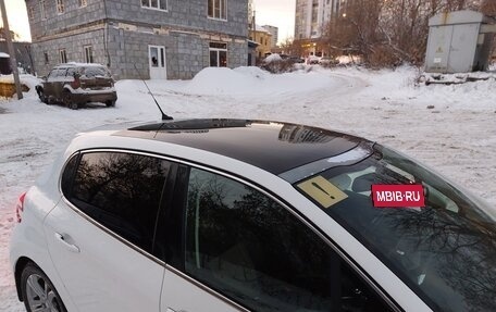 Peugeot 208 II, 2013 год, 810 000 рублей, 15 фотография