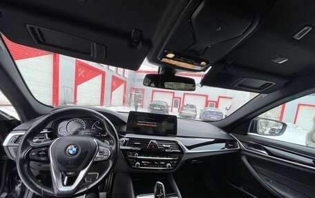 BMW 5 серия, 2017 год, 2 550 000 рублей, 10 фотография