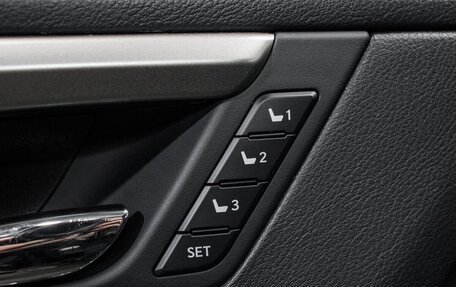 Lexus RX IV рестайлинг, 2019 год, 4 700 000 рублей, 17 фотография