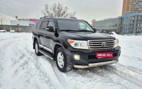 Toyota Land Cruiser 200, 2012 год, 3 800 000 рублей, 2 фотография