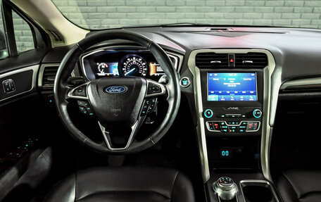 Ford Fusion (North America) II, 2019 год, 1 580 000 рублей, 17 фотография