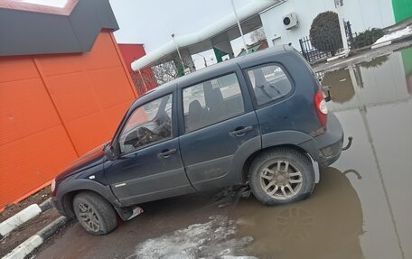 Chevrolet Niva I рестайлинг, 2013 год, 349 000 рублей, 1 фотография