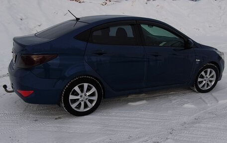 Hyundai Solaris II рестайлинг, 2016 год, 1 000 000 рублей, 8 фотография