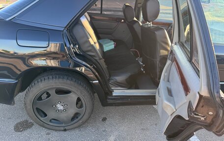 Mercedes-Benz E-Класс, 1993 год, 450 000 рублей, 11 фотография