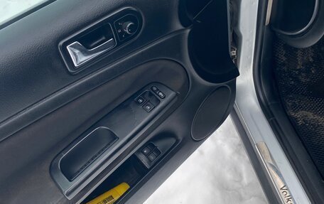 Volkswagen Passat B5+ рестайлинг, 2001 год, 430 000 рублей, 15 фотография