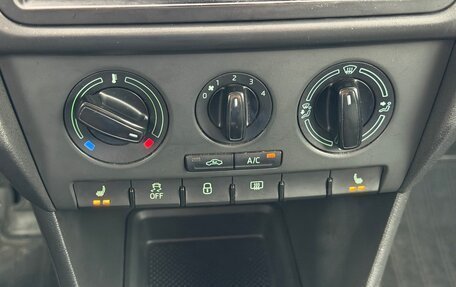 Skoda Rapid I, 2015 год, 540 000 рублей, 30 фотография