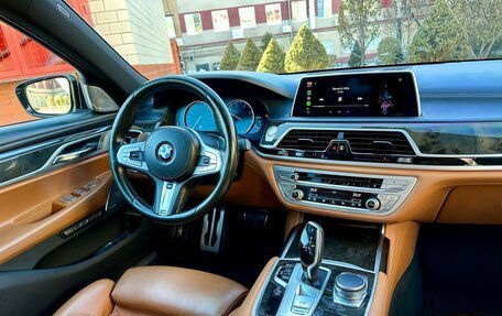 BMW 7 серия, 2017 год, 4 500 000 рублей, 6 фотография