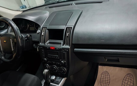 Land Rover Freelander II рестайлинг 2, 2010 год, 1 040 000 рублей, 8 фотография