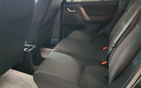 Land Rover Freelander II рестайлинг 2, 2010 год, 1 040 000 рублей, 14 фотография