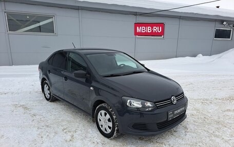 Volkswagen Polo VI (EU Market), 2013 год, 687 000 рублей, 3 фотография