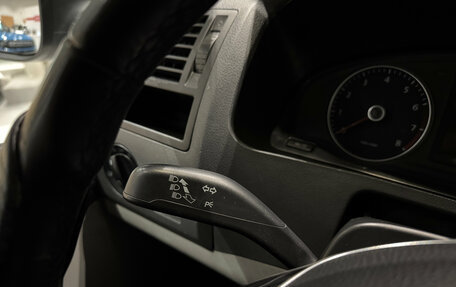 Volkswagen Transporter T5 рестайлинг, 2014 год, 2 250 000 рублей, 13 фотография