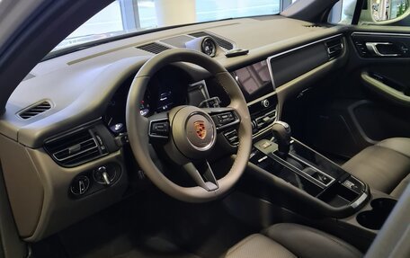 Porsche Macan I рестайлинг, 2021 год, 8 888 888 рублей, 5 фотография