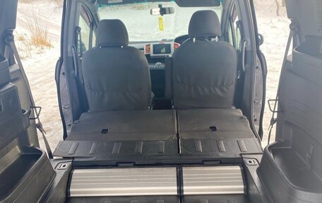 Honda Freed I, 2010 год, 970 000 рублей, 7 фотография