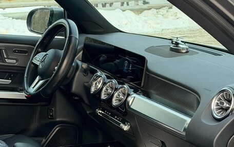 Mercedes-Benz GLB, 2020 год, 4 250 000 рублей, 23 фотография