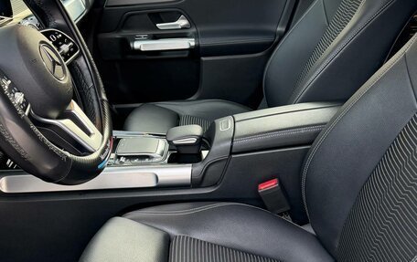 Mercedes-Benz GLB, 2020 год, 4 250 000 рублей, 32 фотография