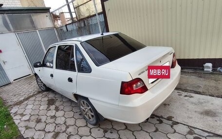 Daewoo Nexia I рестайлинг, 2010 год, 300 000 рублей, 5 фотография