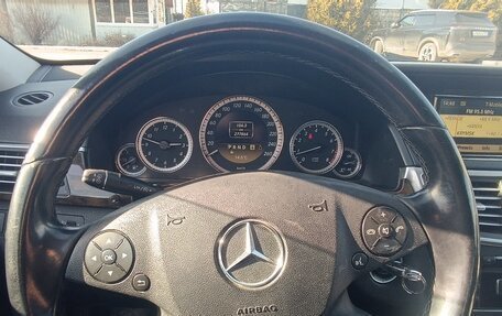 Mercedes-Benz E-Класс, 2011 год, 1 450 000 рублей, 5 фотография