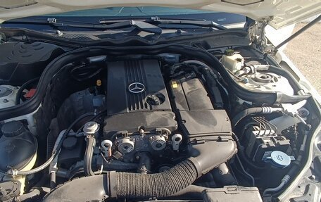 Mercedes-Benz E-Класс, 2011 год, 1 450 000 рублей, 12 фотография