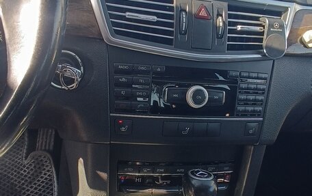 Mercedes-Benz E-Класс, 2011 год, 1 450 000 рублей, 13 фотография