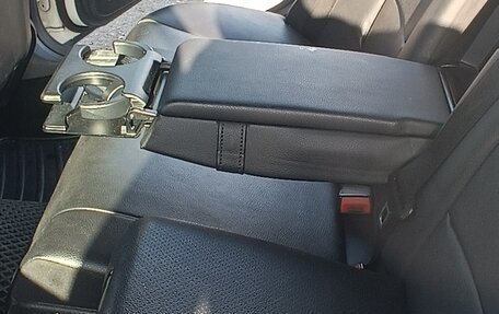 Mercedes-Benz E-Класс, 2011 год, 1 450 000 рублей, 27 фотография