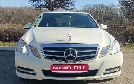 Mercedes-Benz E-Класс, 2011 год, 1 450 000 рублей, 34 фотография