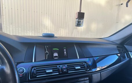 BMW 5 серия, 2013 год, 1 900 000 рублей, 22 фотография