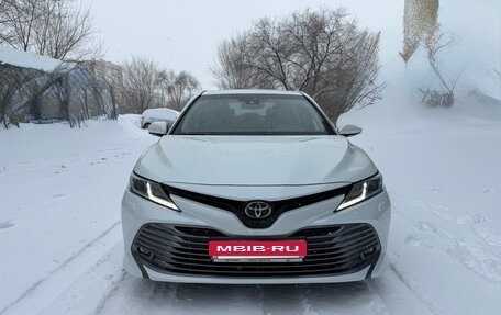 Toyota Camry, 2018 год, 2 689 000 рублей, 3 фотография