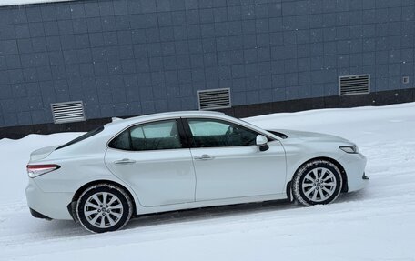 Toyota Camry, 2018 год, 2 689 000 рублей, 11 фотография