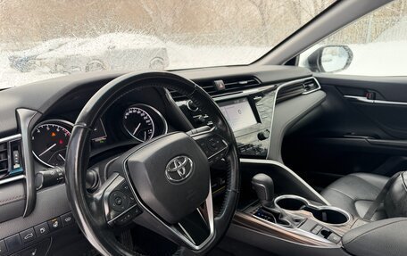 Toyota Camry, 2018 год, 2 689 000 рублей, 24 фотография