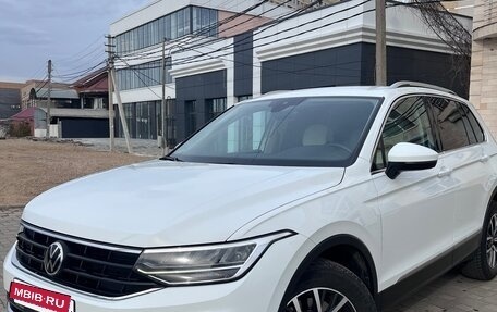 Volkswagen Tiguan II, 2021 год, 3 100 000 рублей, 6 фотография
