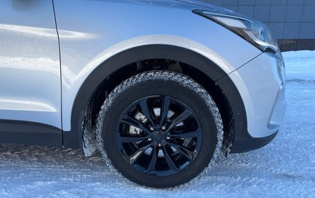 Hyundai Santa Fe III рестайлинг, 2017 год, 2 595 000 рублей, 17 фотография