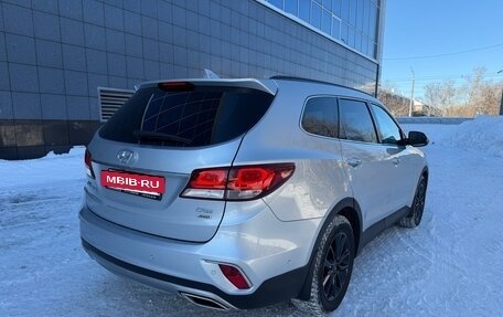 Hyundai Santa Fe III рестайлинг, 2017 год, 2 595 000 рублей, 19 фотография