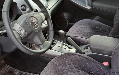 Toyota RAV4, 2007 год, 1 050 000 рублей, 7 фотография